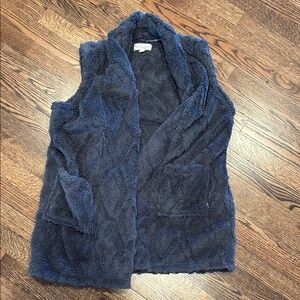 Women's Navy Fleece Vest